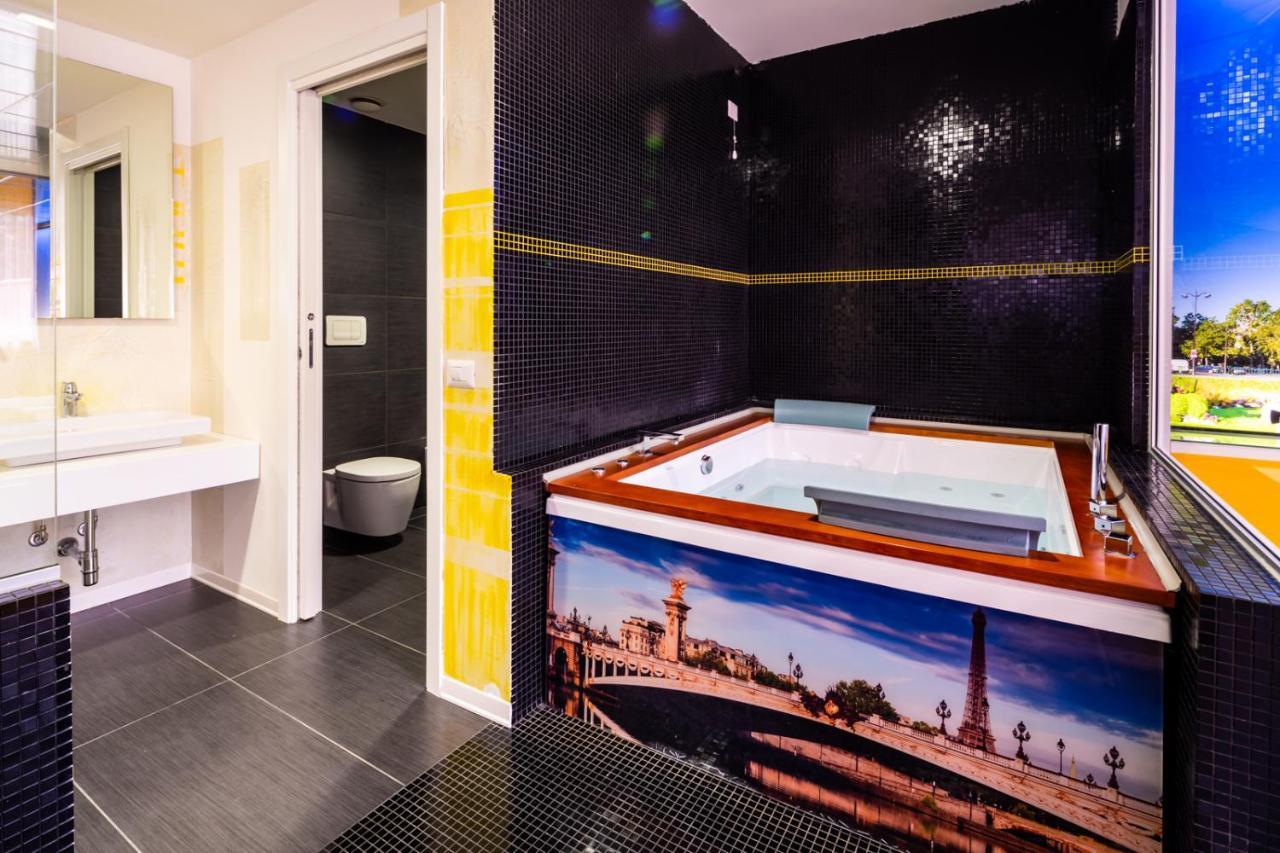 Motel Autosole Vip Castelnuovo Scrivia Bagian luar foto